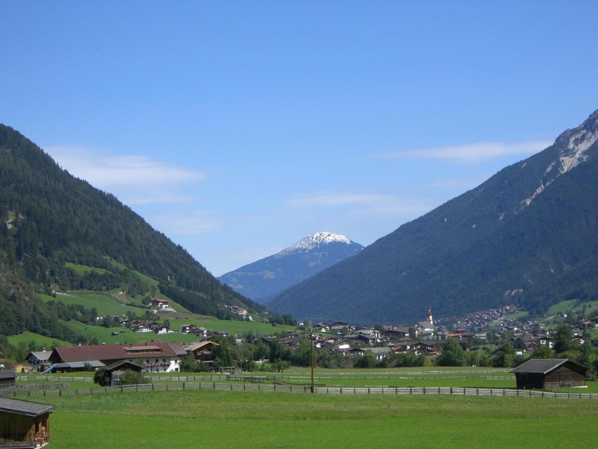 Landhaus Hofer Neustift im Stubaital Eksteriør bilde